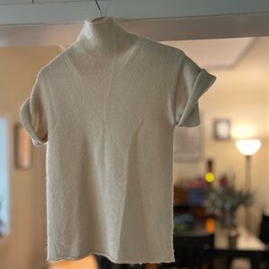 Theory Cream Short Sleeve Sweater